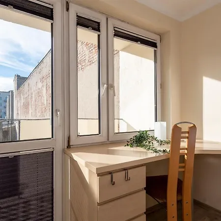 Pearl Of -off Piotrkowska View *